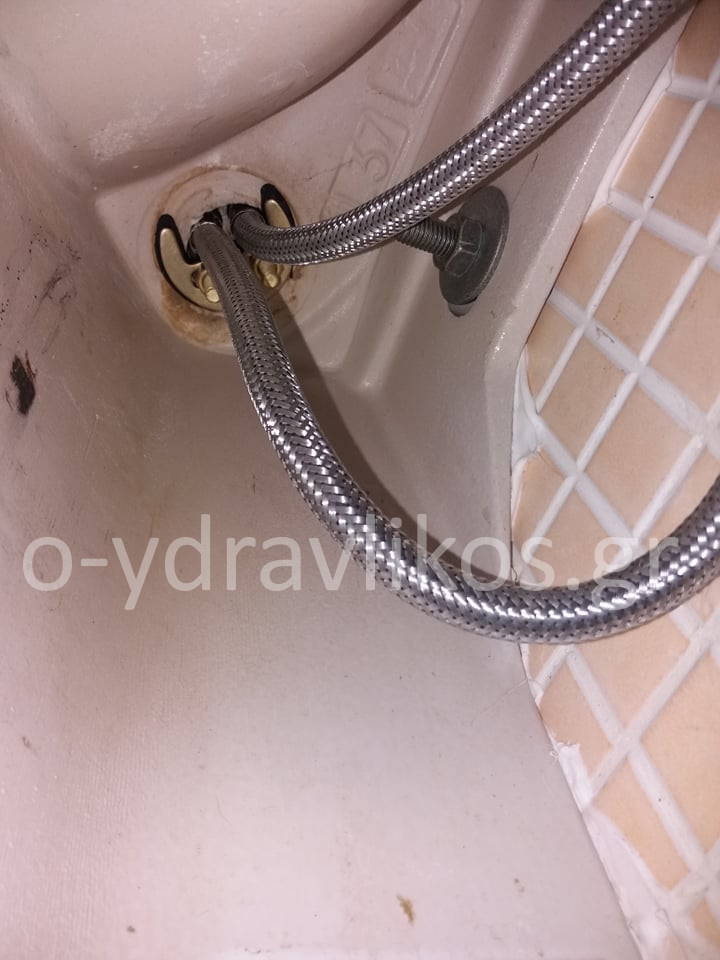 αλλαγή σπιράλ στο καζανάκι

