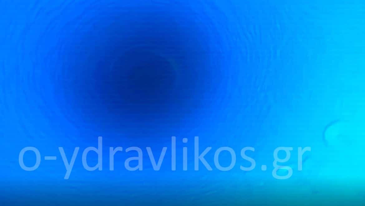 φούσκωμα στο ταβάνι